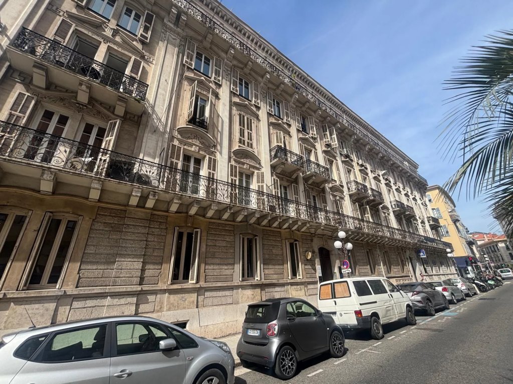 Apartment for sale in Nice — 5-Bedroom Apartment in Nice