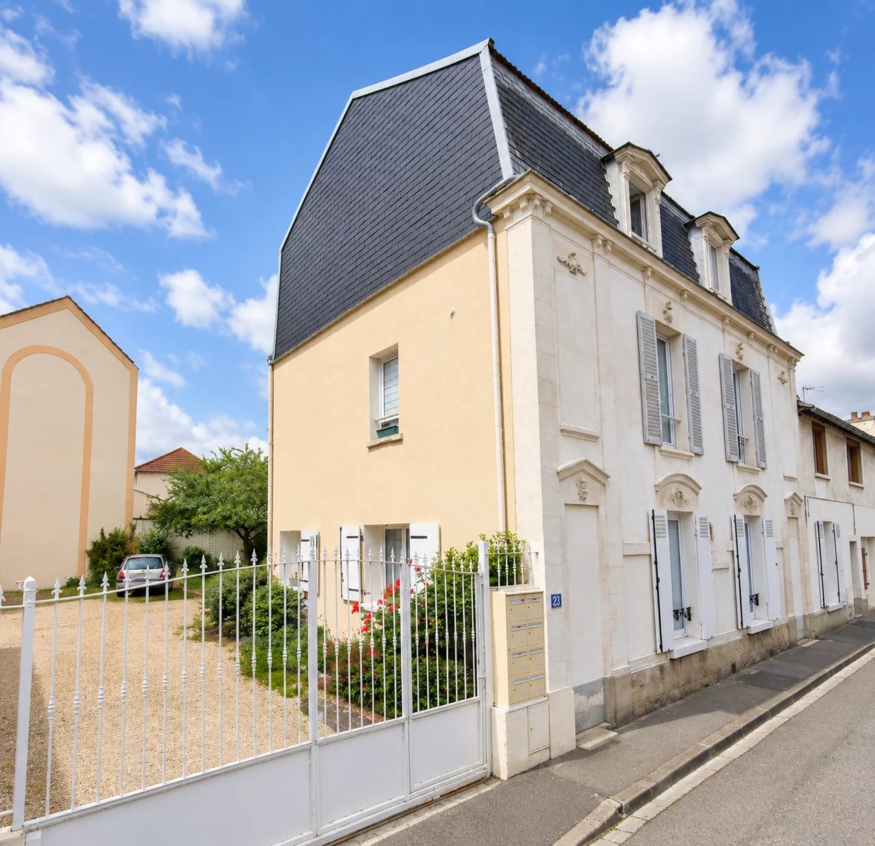 Agence immobilière de 