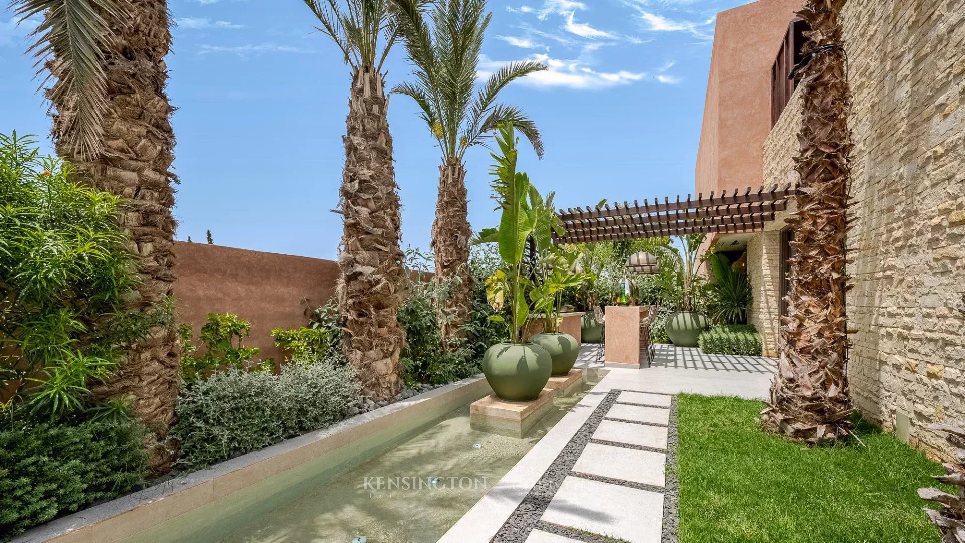 5 Bedroom Villa/Townhouse's Image 22