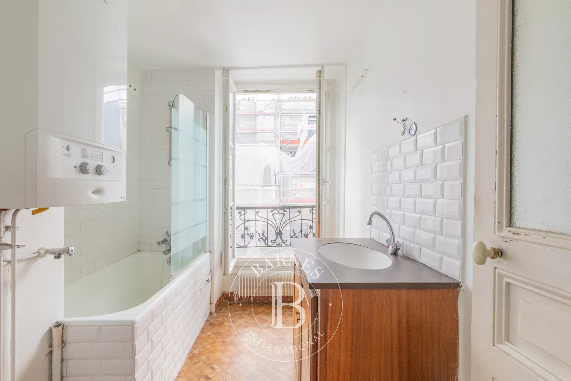 Daire Paris 3ème - picture 7