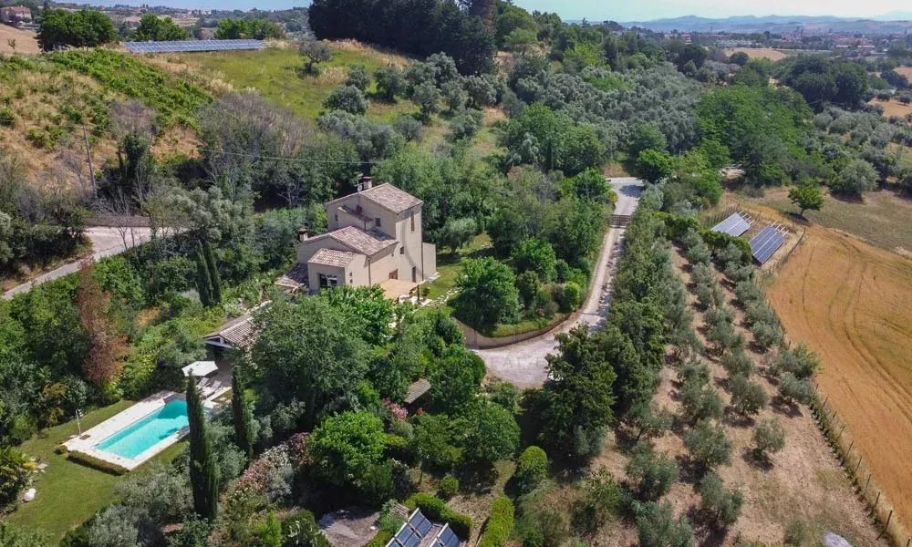 بيع فيلا Jesi