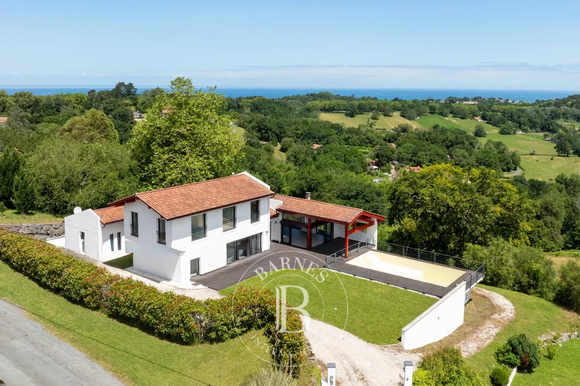 Maison Urrugne  -  ref 84099007 (picture 1)