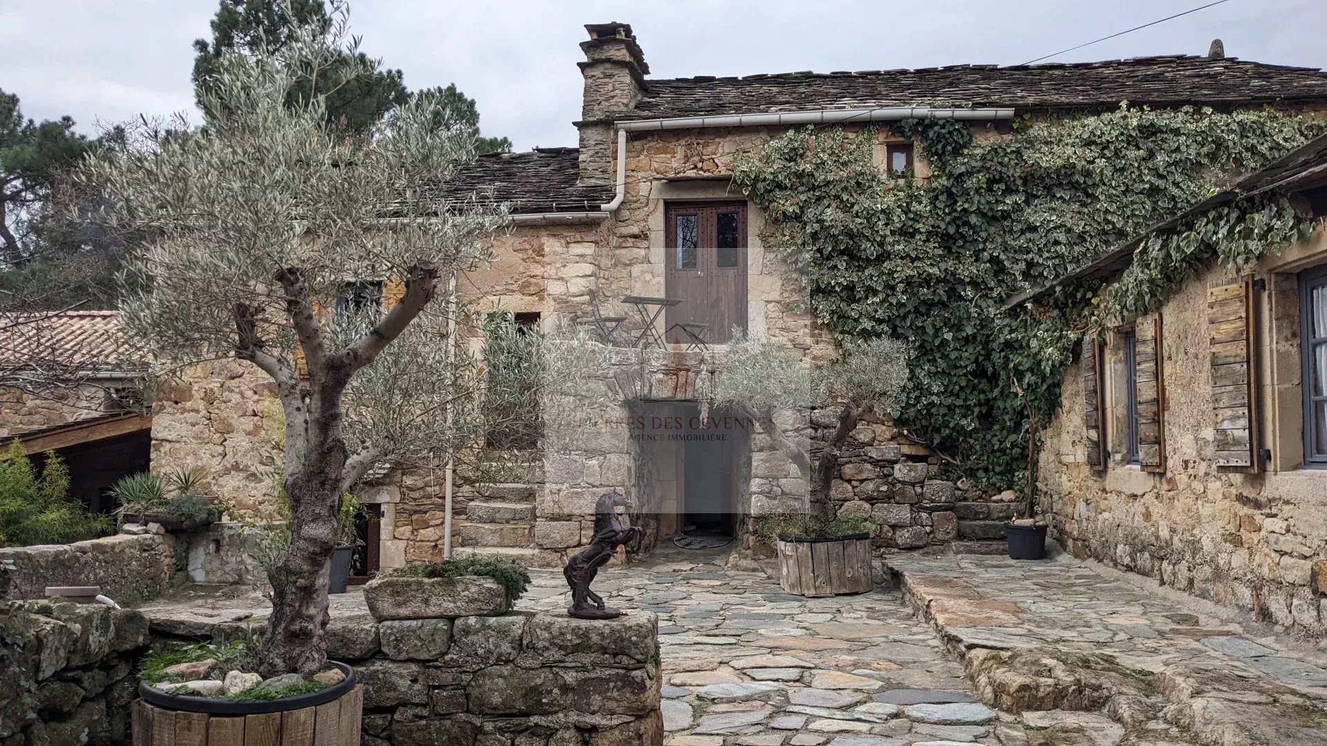 Agence immobilière de Pierres Des Cevennes