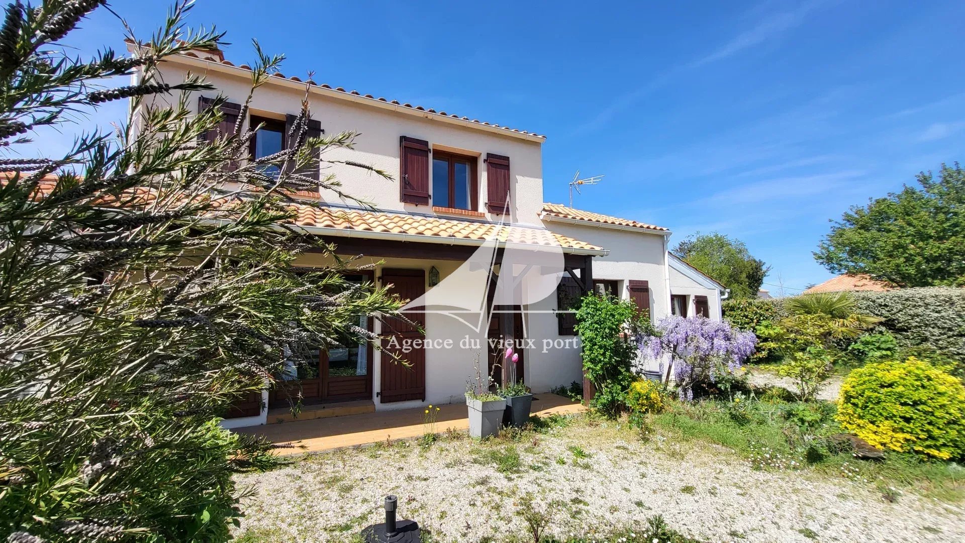 Agence immobilière de 