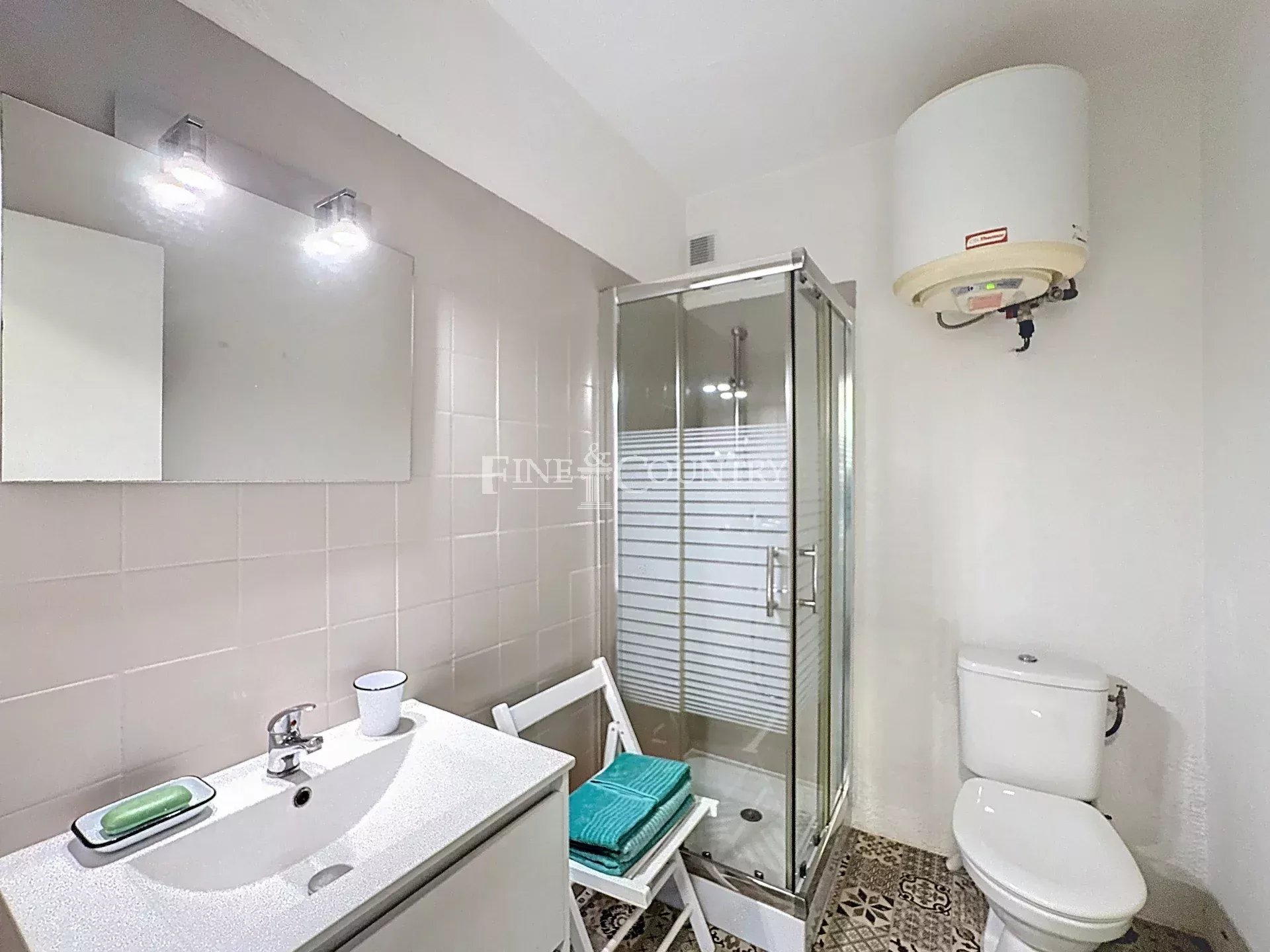 Photo of Apartment for Sale in Cannes walking Distance to La Croisette with Spacious Terrace