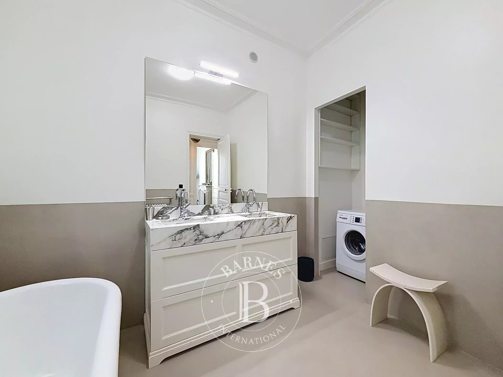 Paris  - Apartment 2 Bedrooms - picture 9