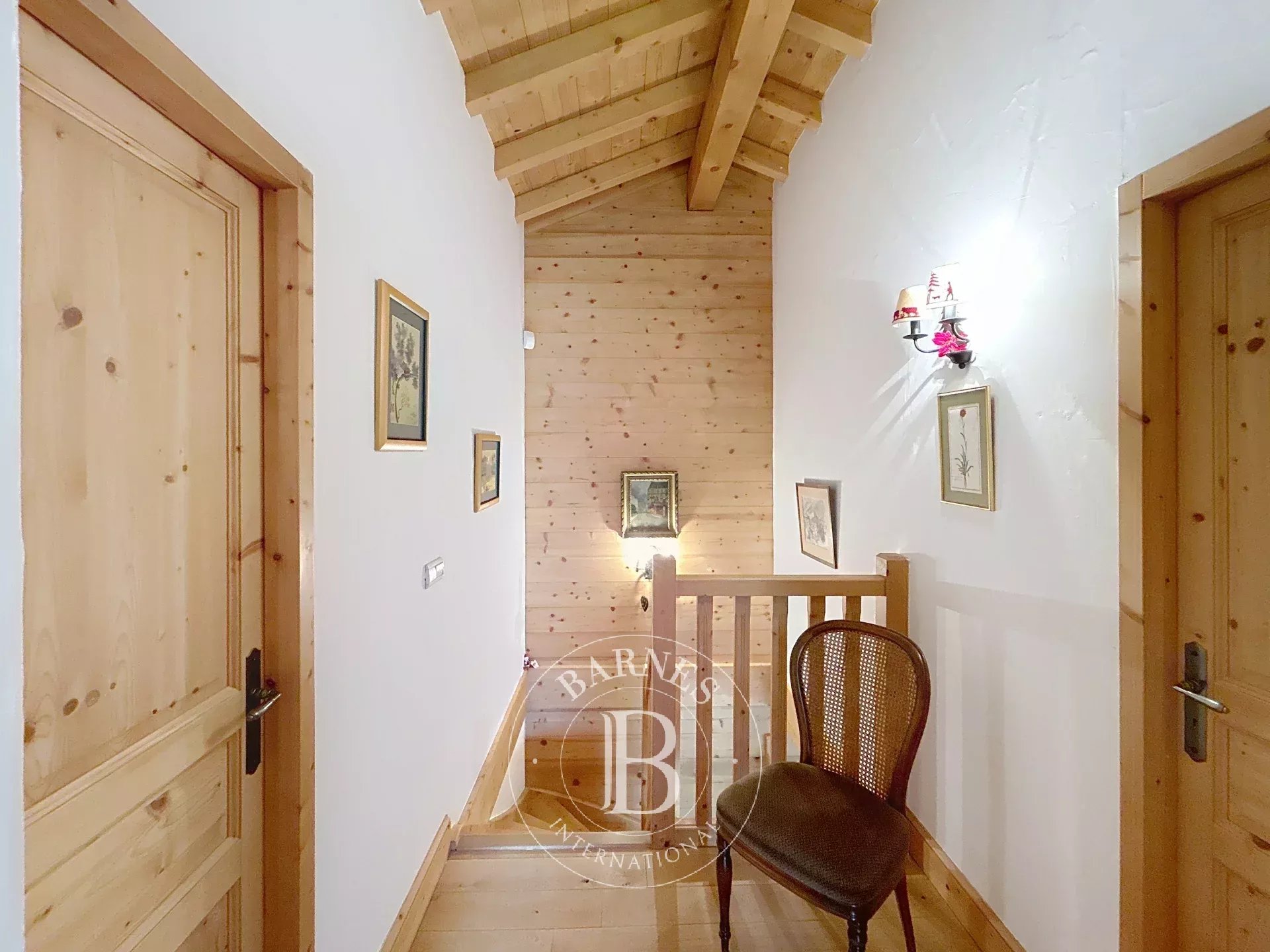 Photo of Les Gets - Chalet 4 bedrooms - Quiet area close to the slopes with panoramic view