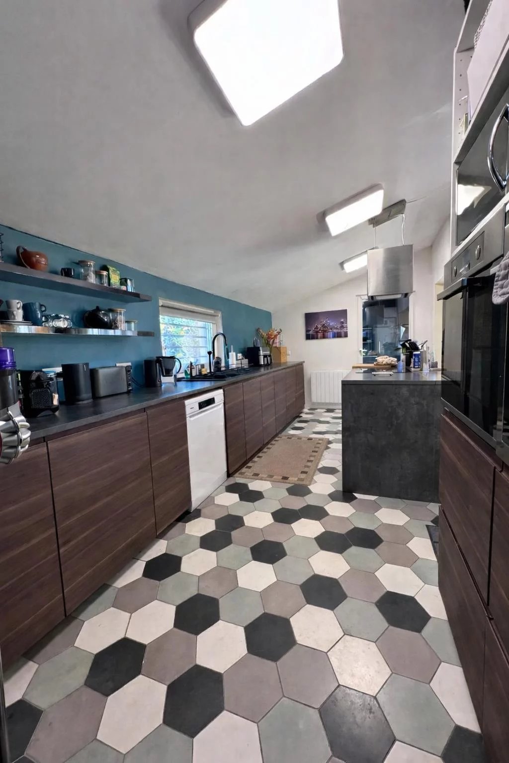 ENTRECASTEAUX RENOVATED VILLA