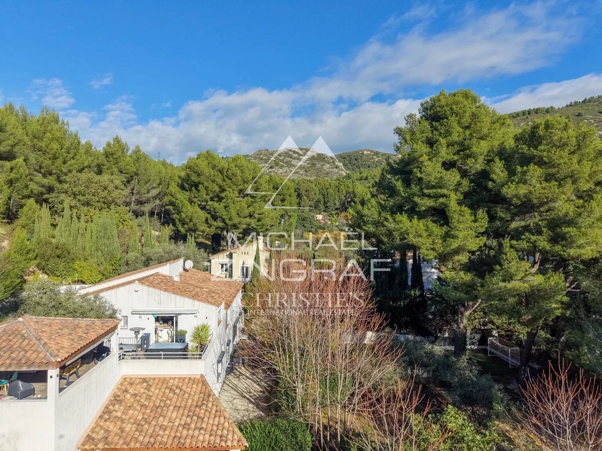 4 Bedroom Villa/Townhouse's Image 12