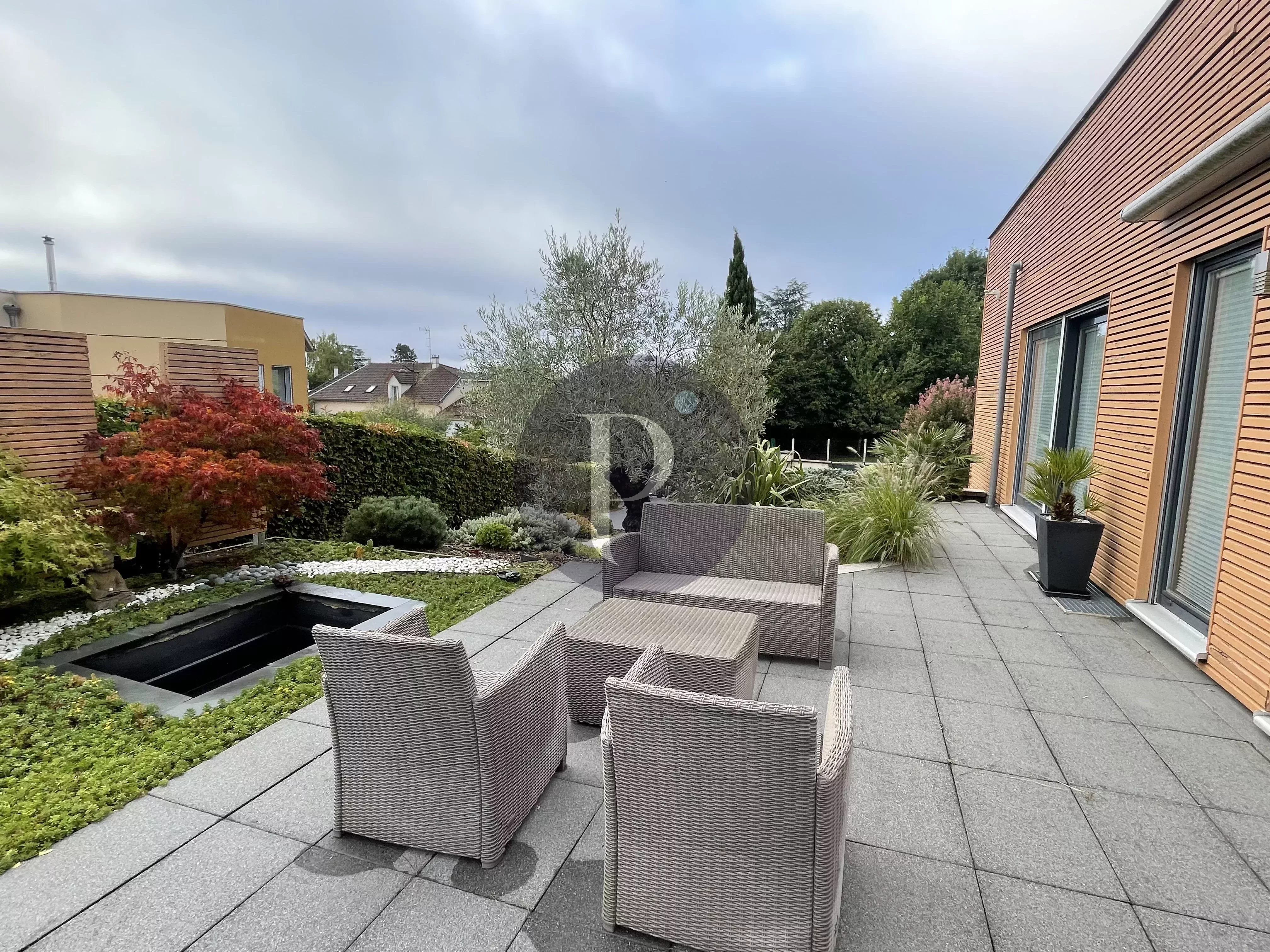 vente-maison-7-pieces-verrieres-le-buisson-86176337