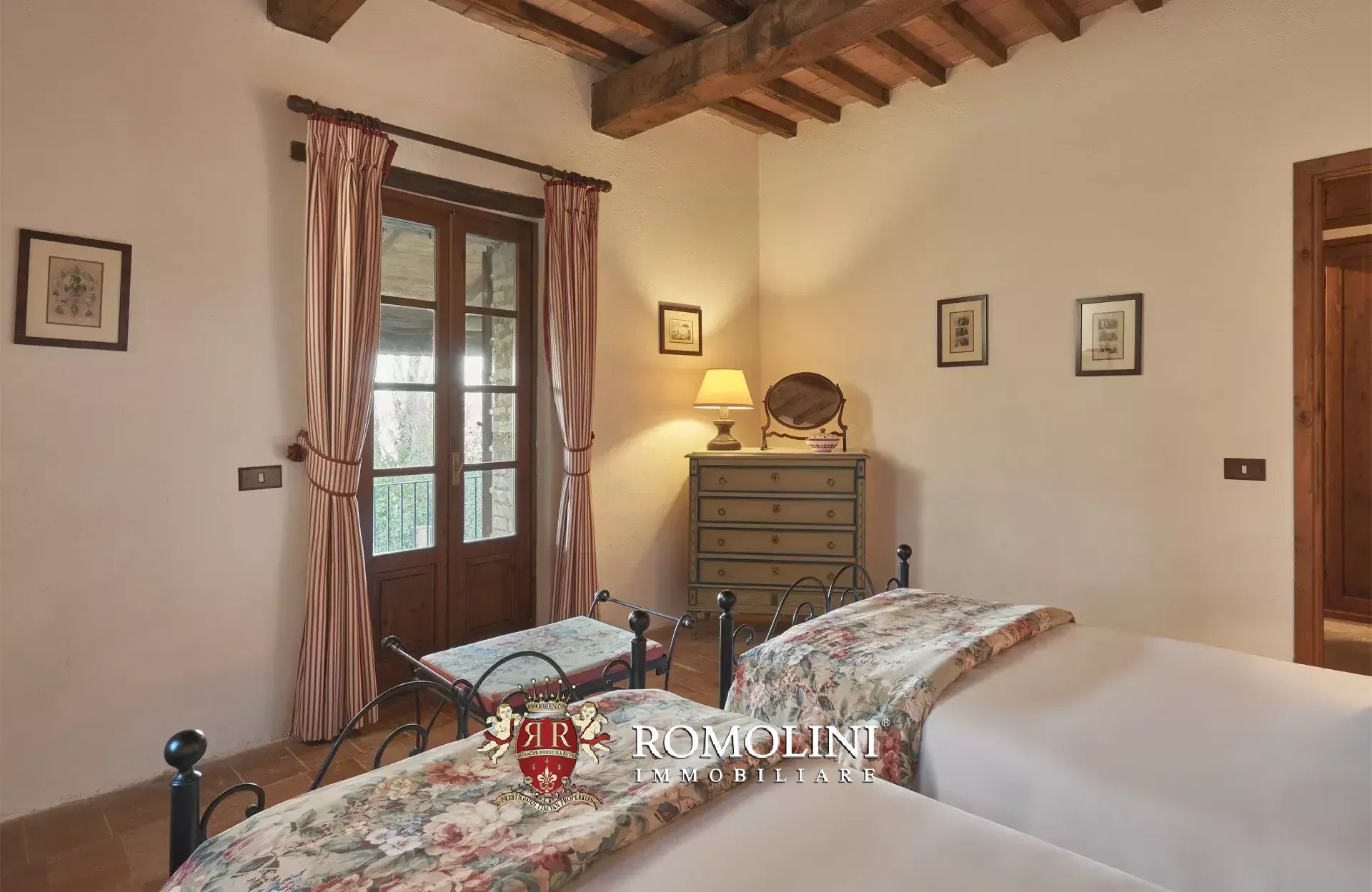 15 Bedroom Villa/Townhouse's Image 49