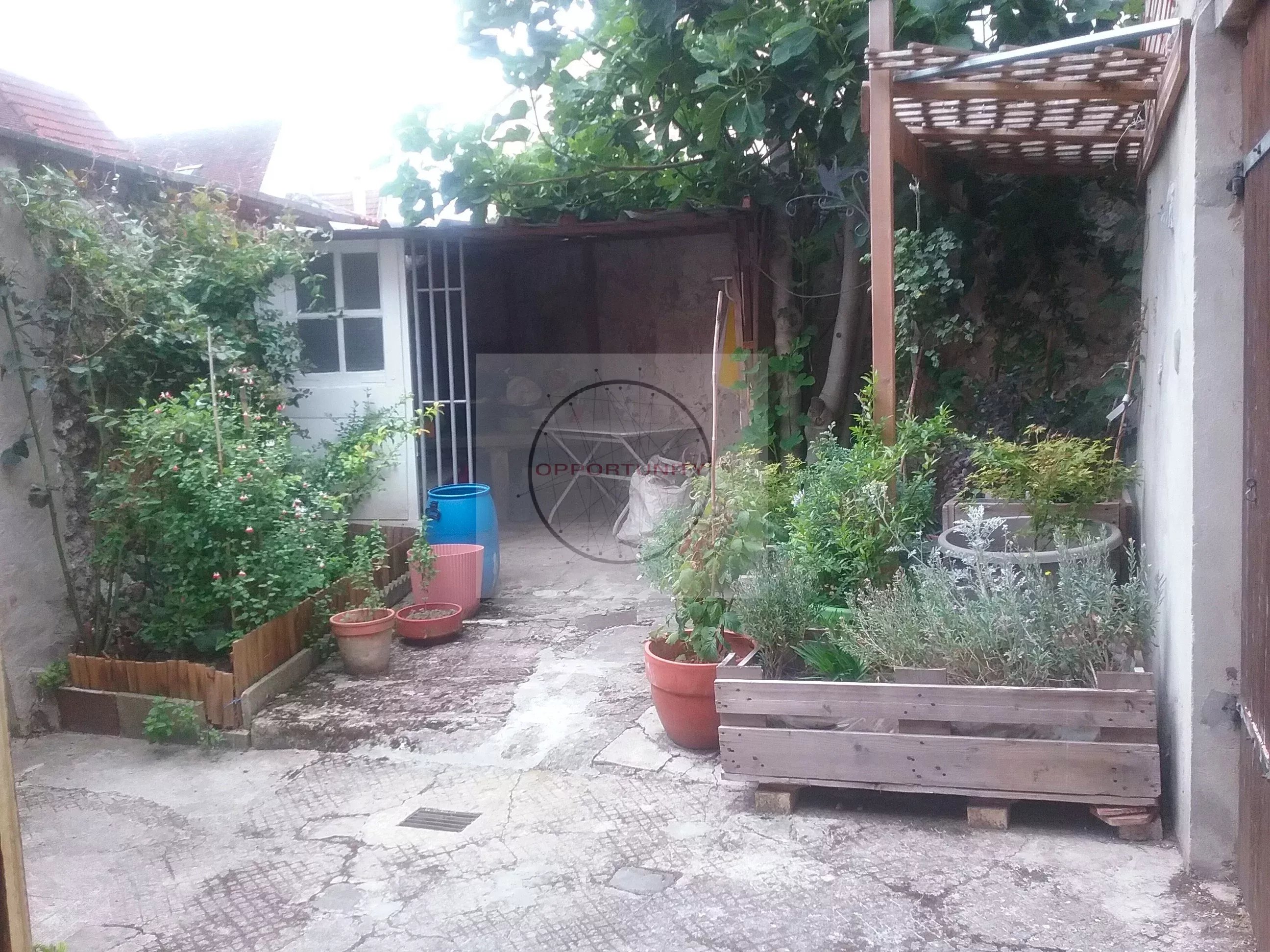 Maison de Ville Mitoyenne de 7 Pieces — photo 7