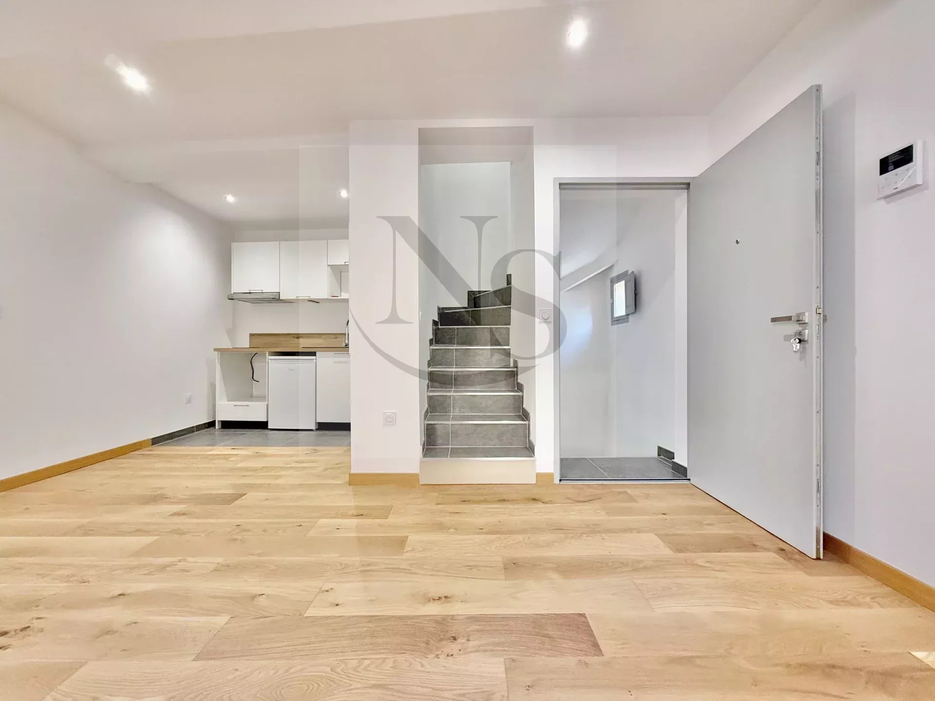 AIX-EN-PROVENCE / DUPLEX CENTRE-VILLE - Photo 3