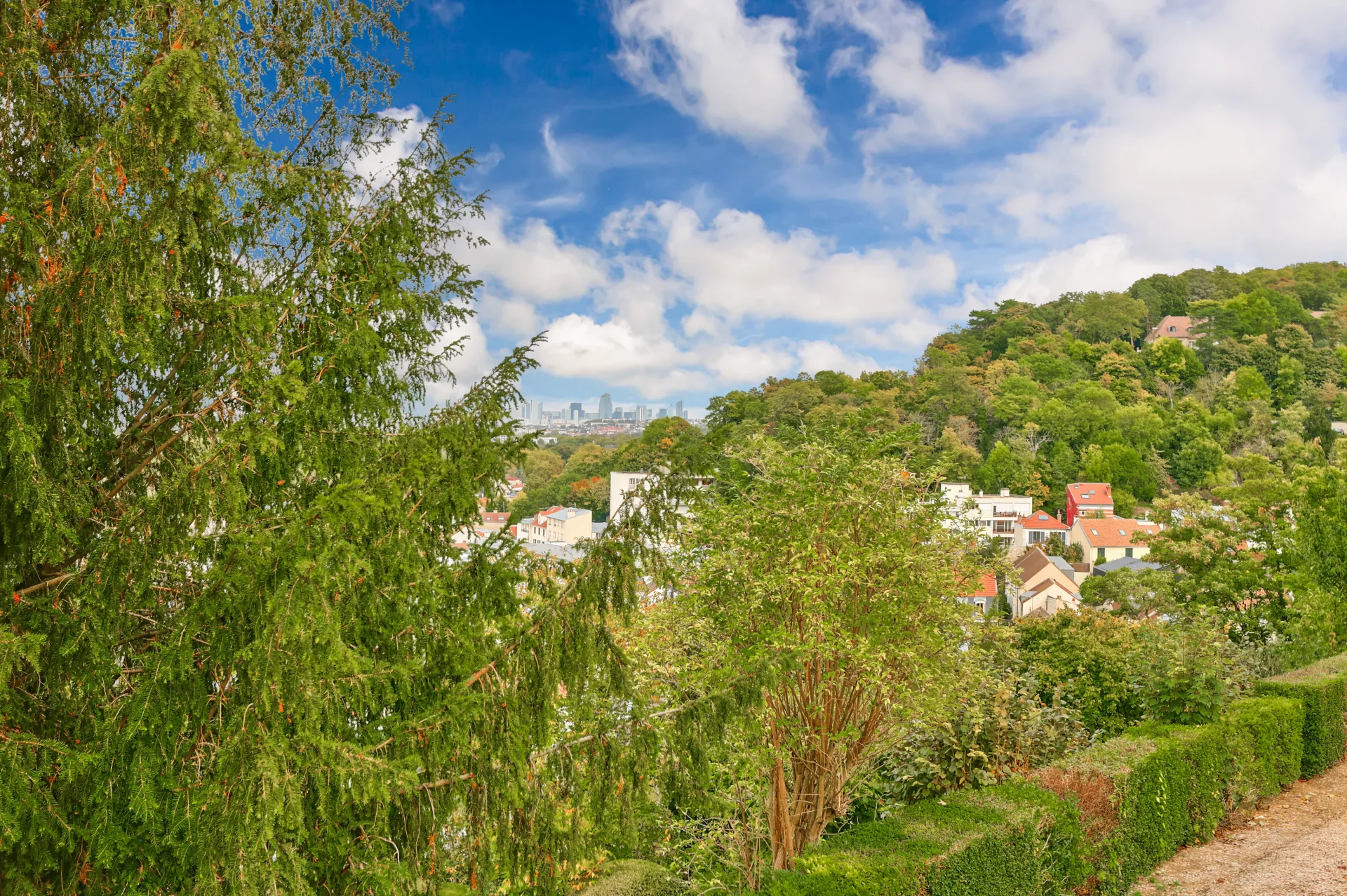 Bougival - CENTRE-VILLE