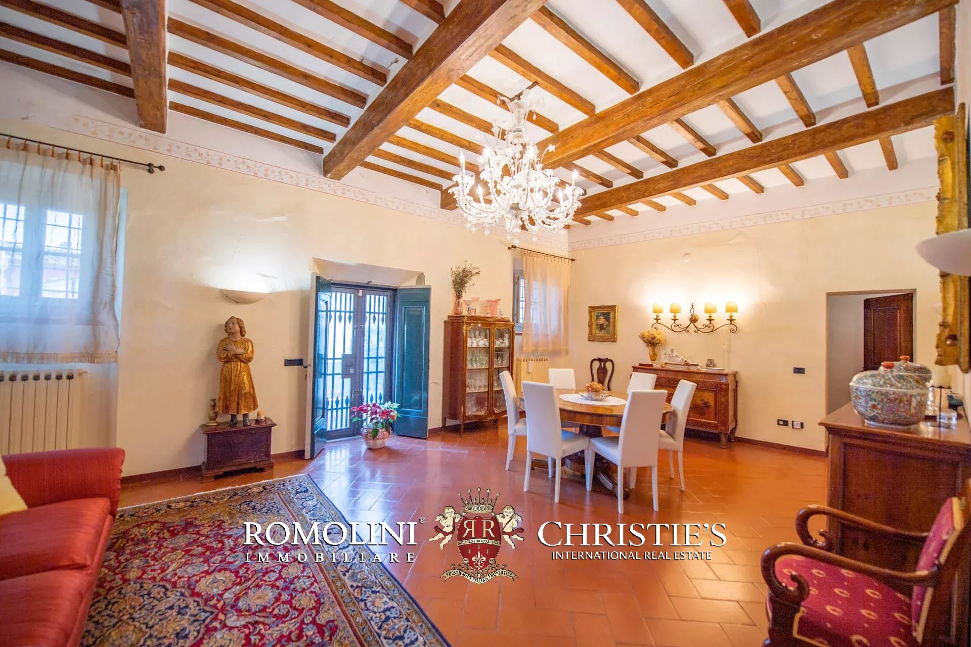 9 Bedroom Chateau's Image 45