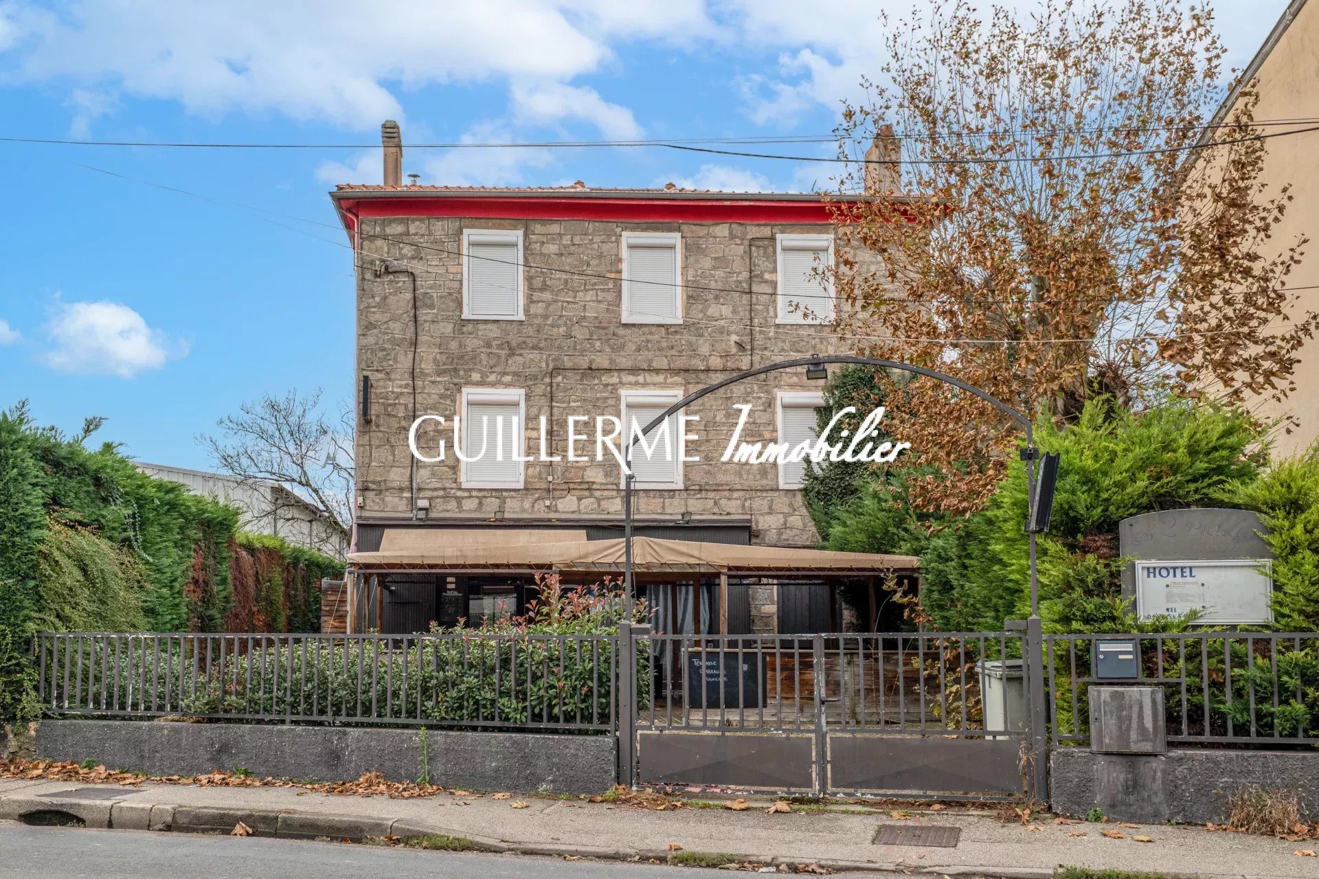 Agence immobilière de 