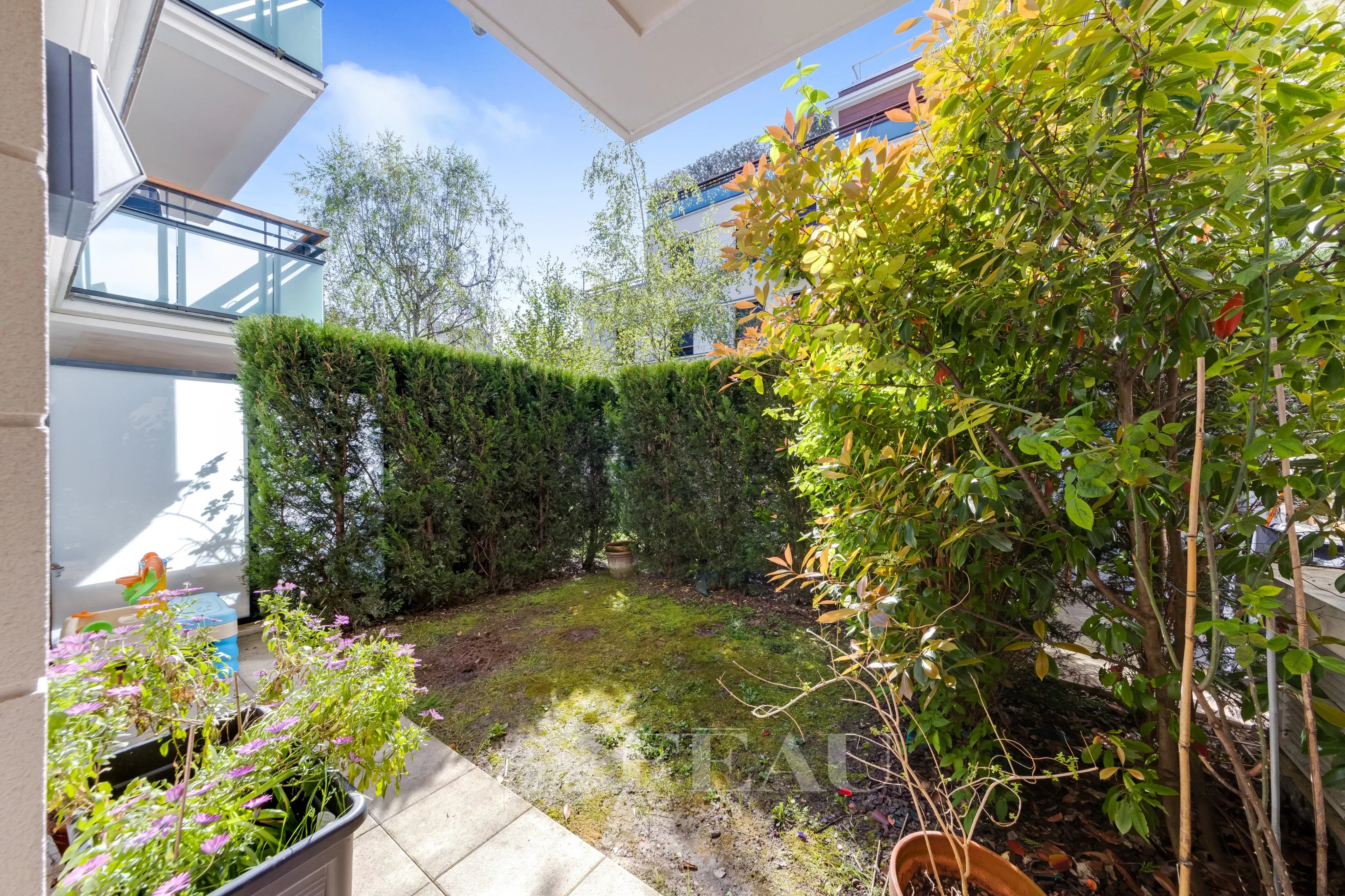 Sale Apartment Saint-Cloud