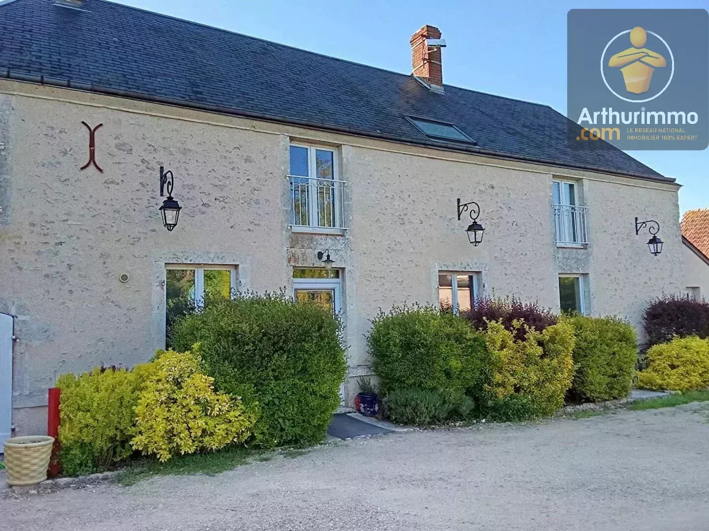 Belle longère de charme à Villorceau avec vaste grange et prestations de qualité — photo 4