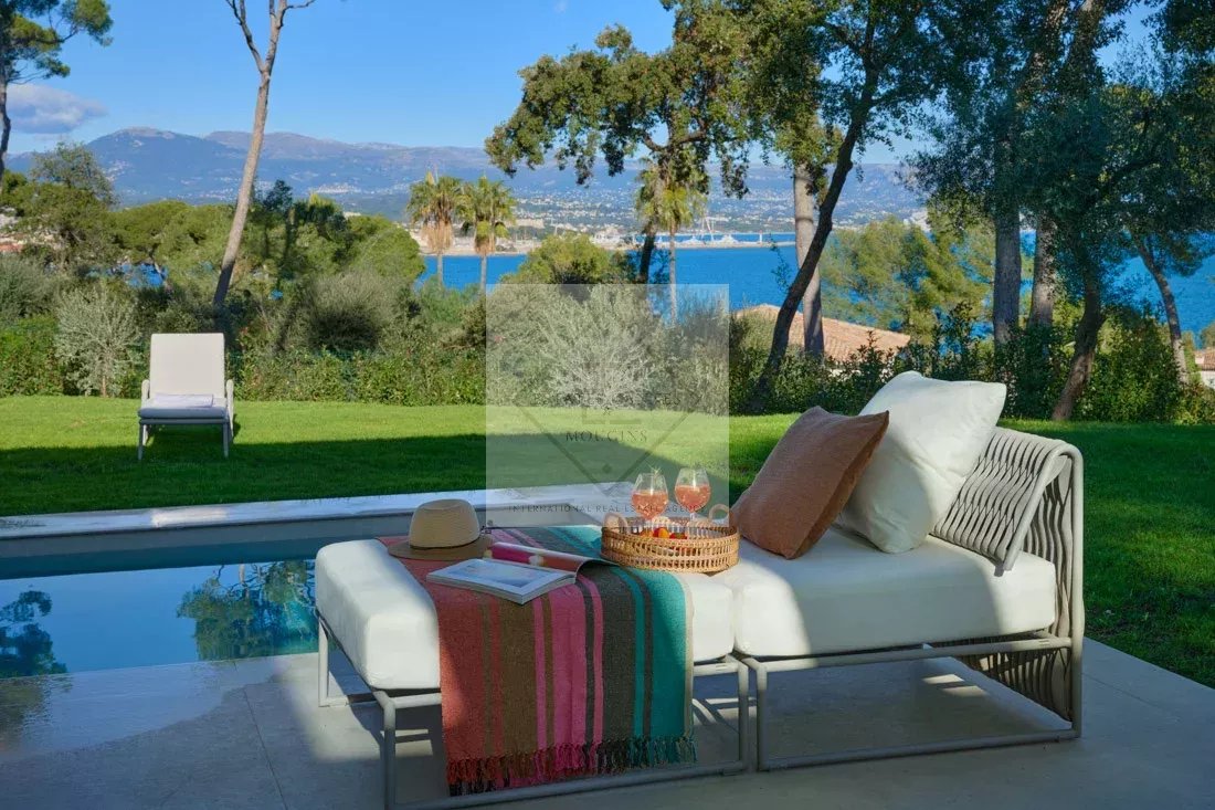 L’Art de Vivre Contemporain entre Mer & Montagnes — photo 1