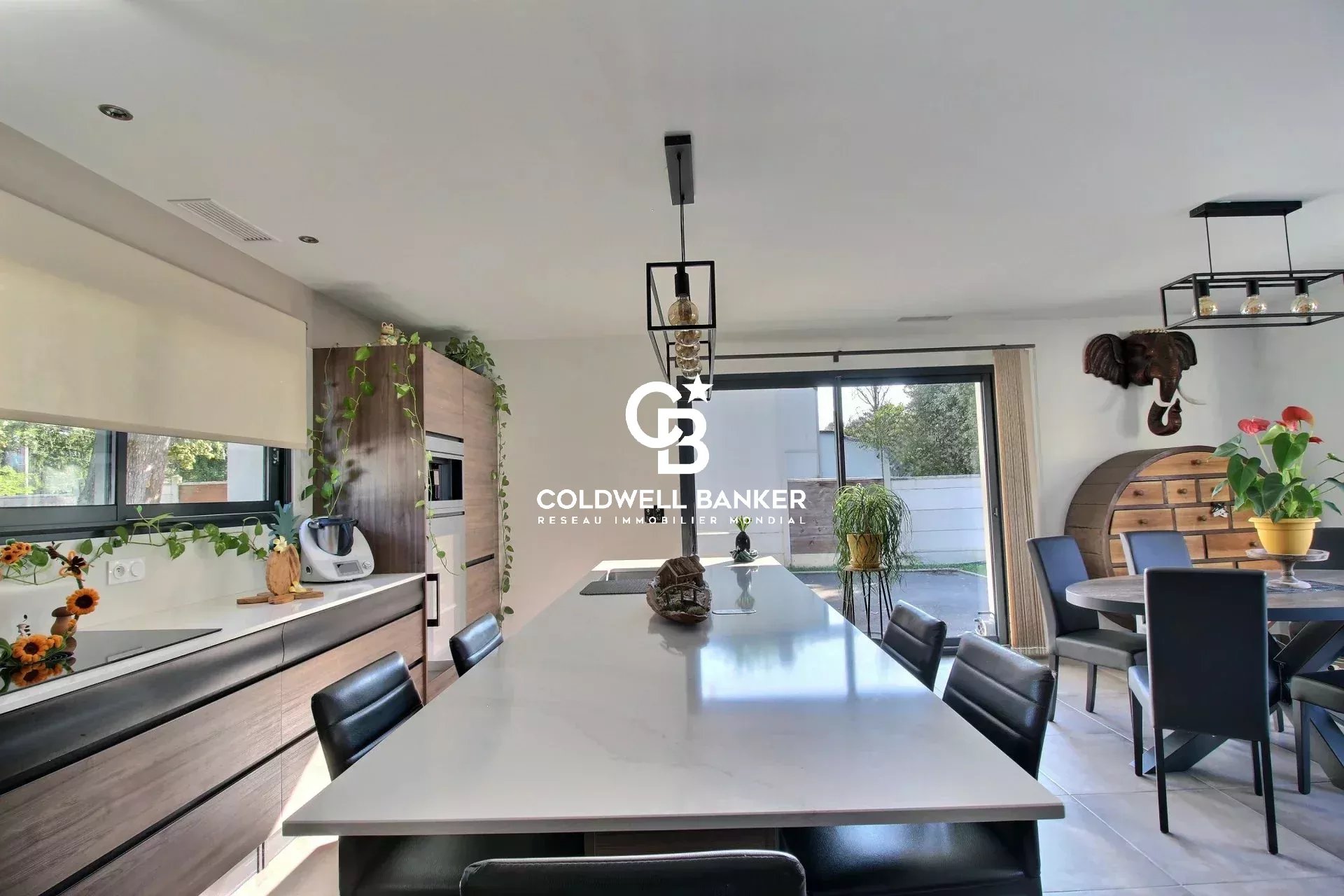 Agence immobilière de Silver Coast Int. Realty