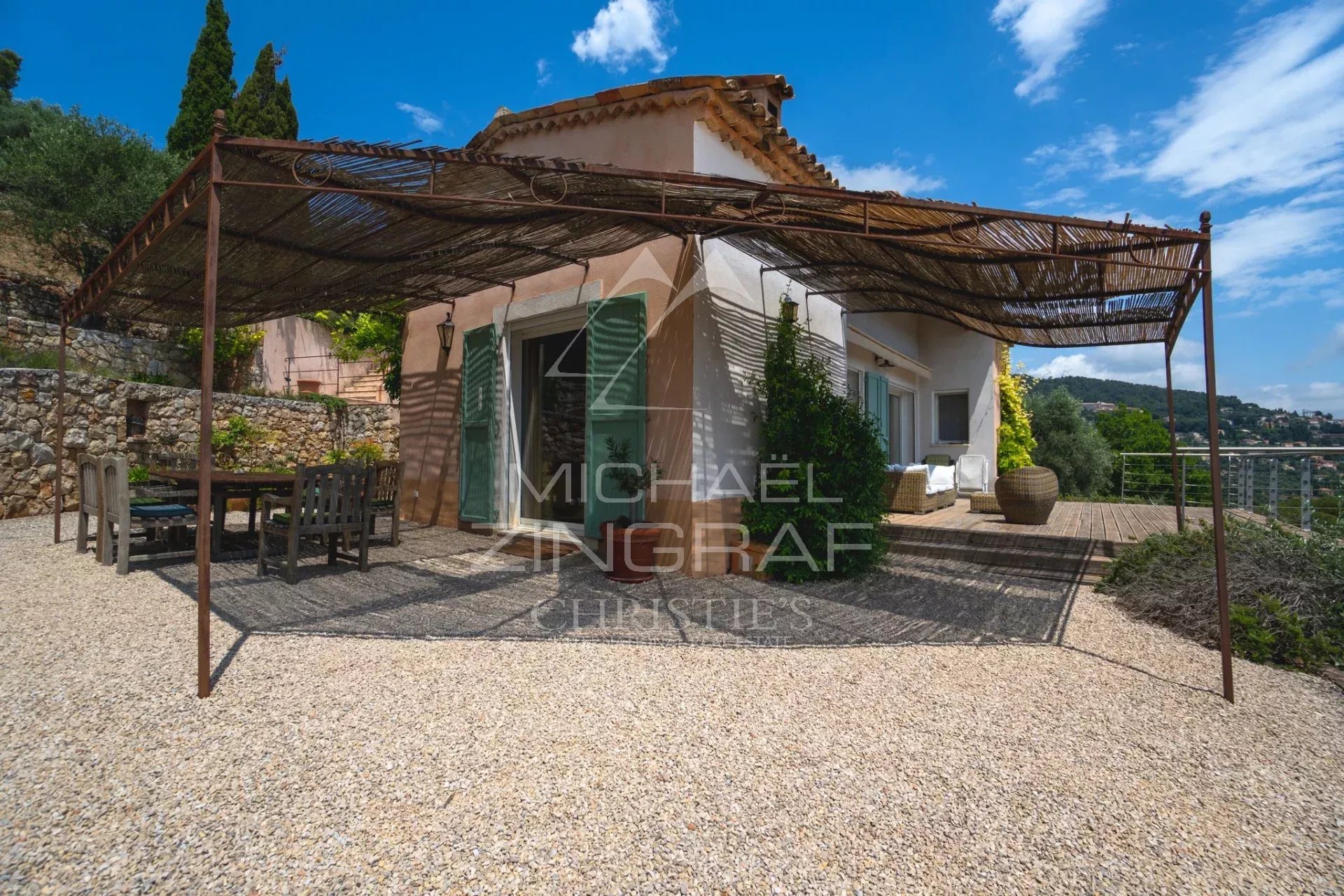4 Bedroom Villa/Townhouse's Image 8