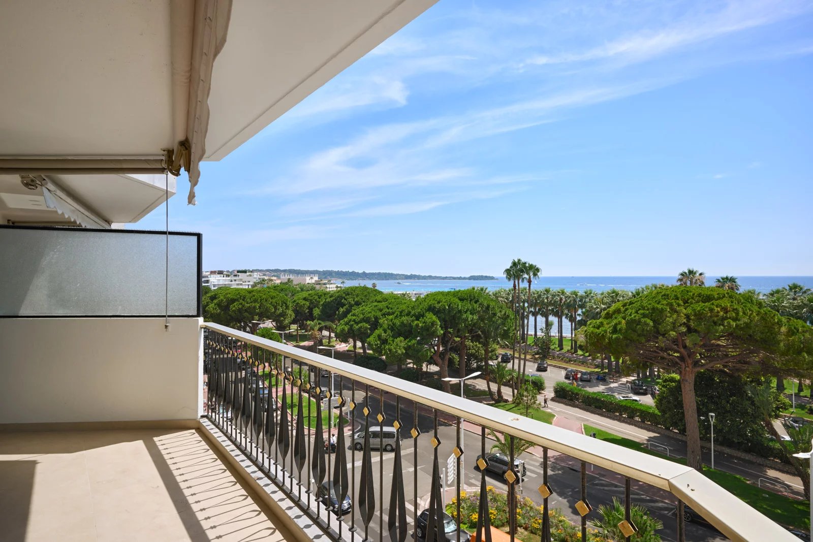 Image of Apartment - 2 Bedrooms - 1 Bathrooms for Sale in Alpes-Maritimes-Cannes-France, Image 2