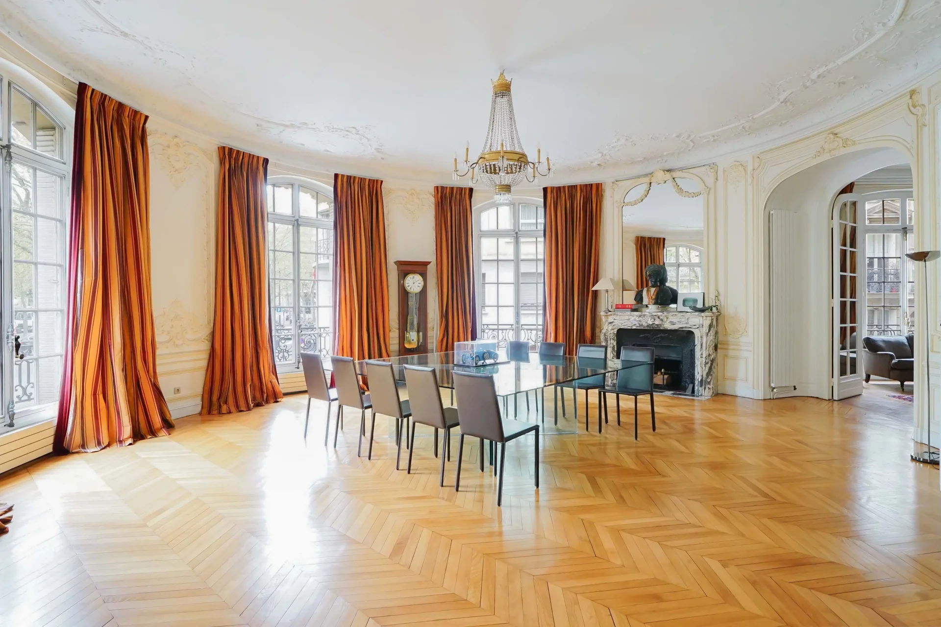 Paris 16e - IENA / PLACE DES ETATS-UNIS