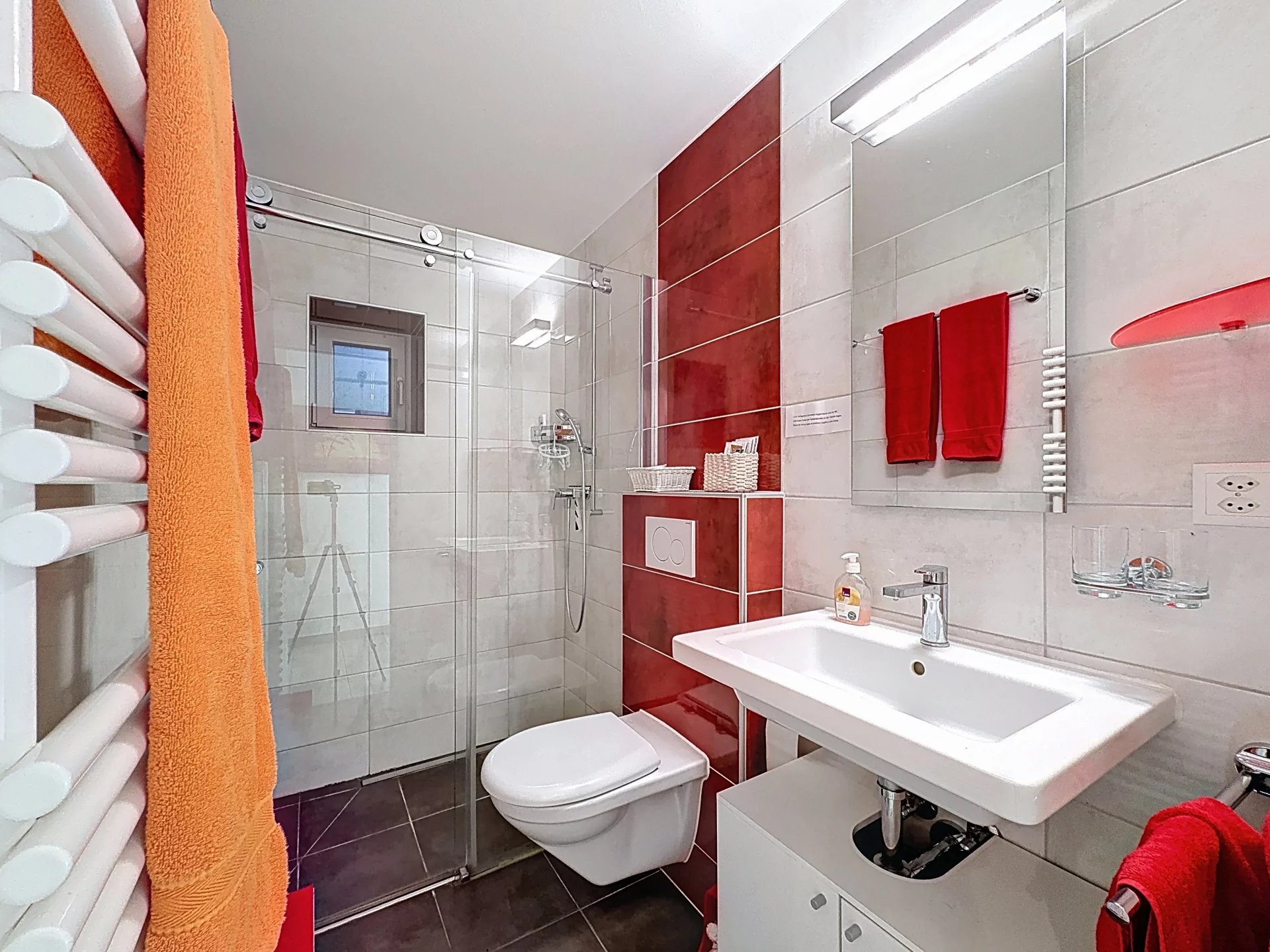 Spacieuse villa, vue panoramique et jacuzzi