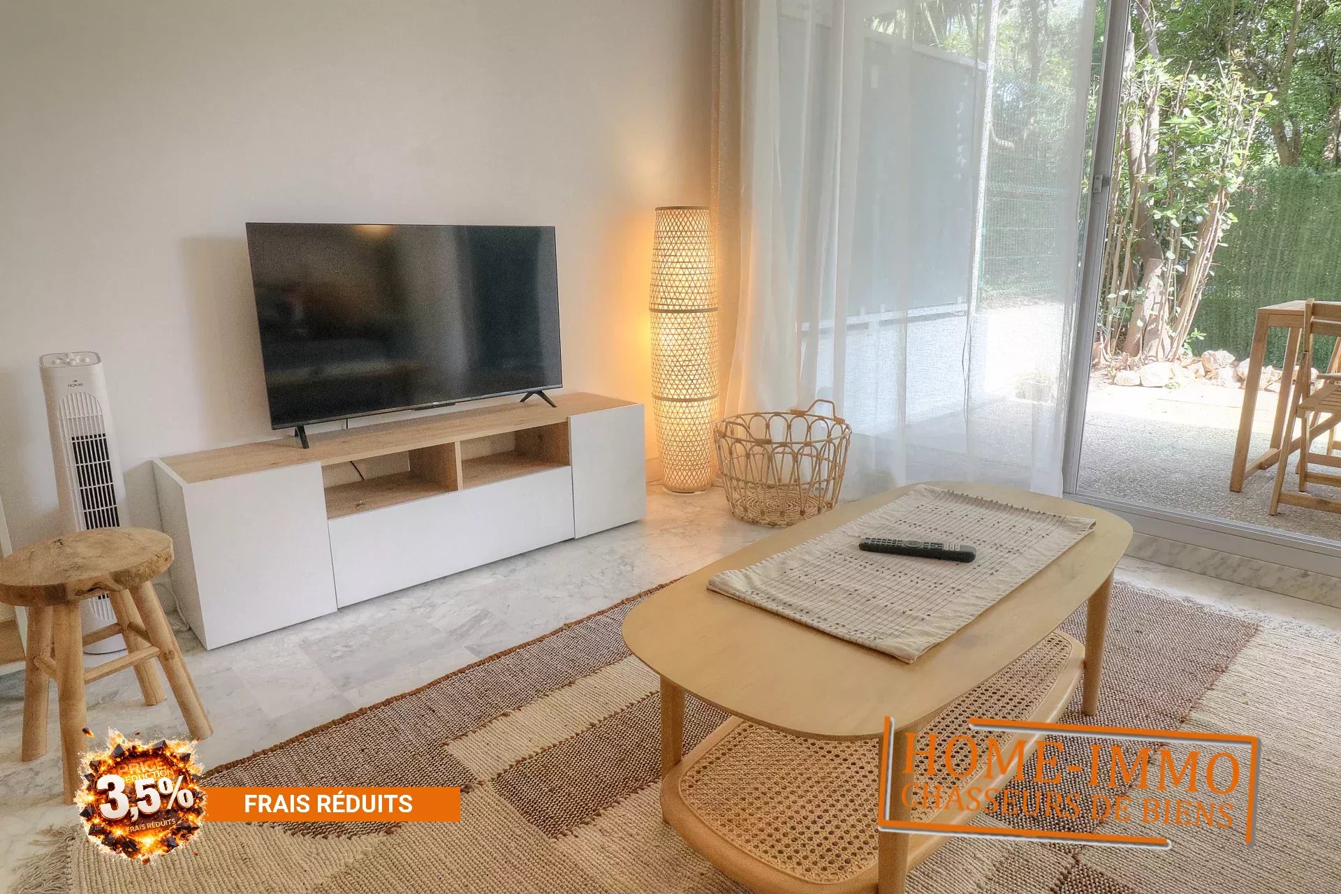 Large 35 m² studio on garden level - Student or mobility lease (September to June)