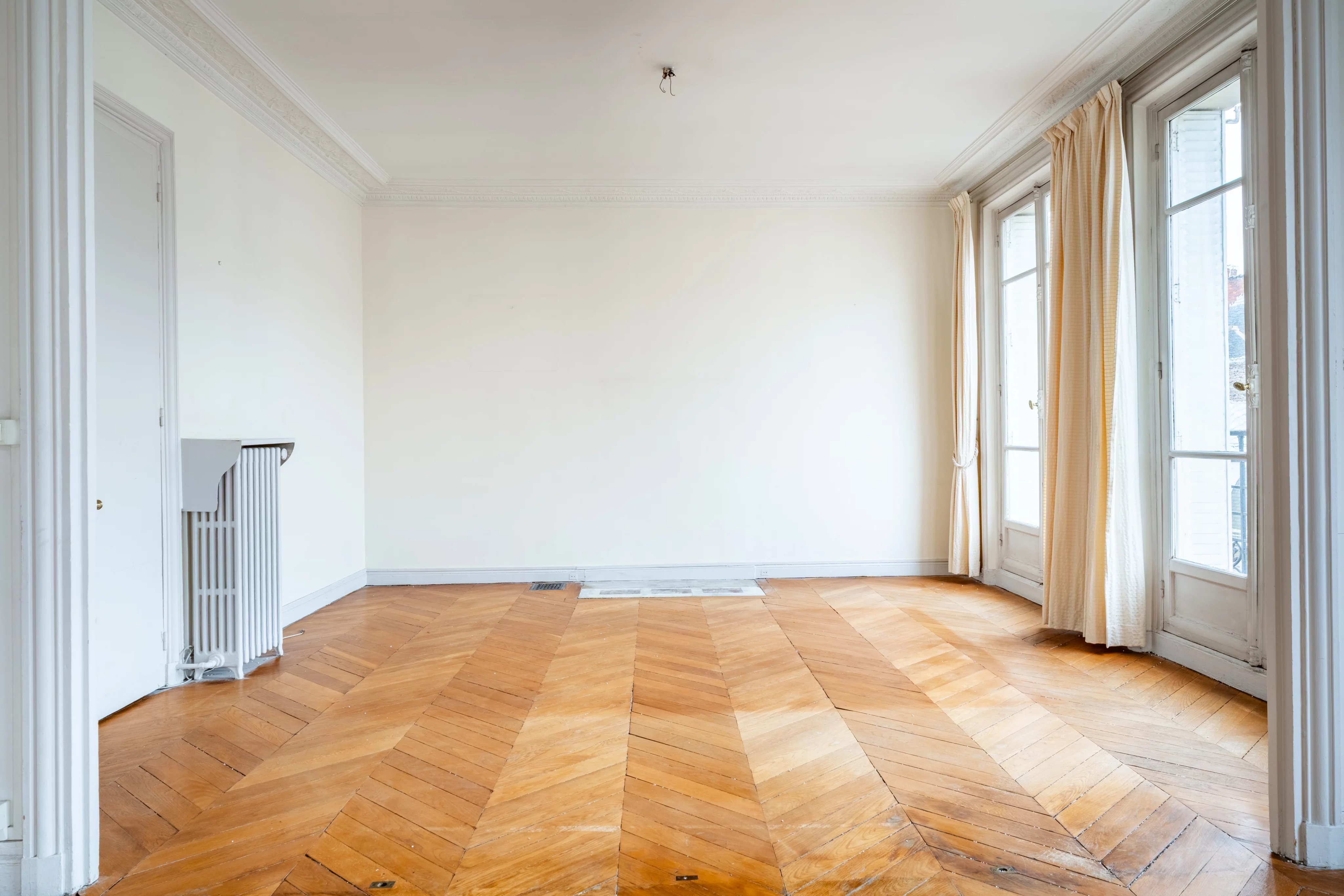 Sale Apartment Paris 16th