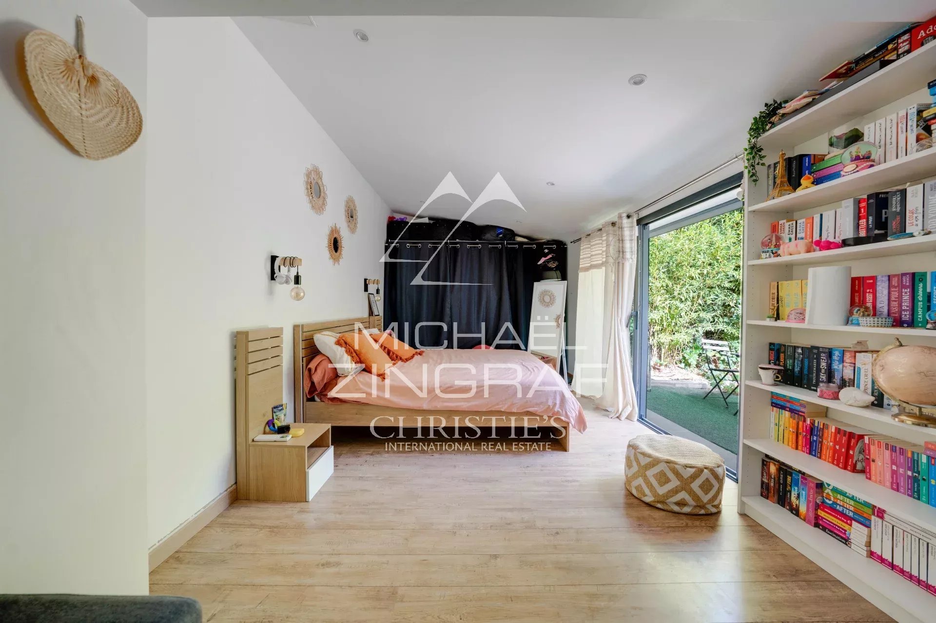 4 Bedroom Villa/Townhouse's Image 5