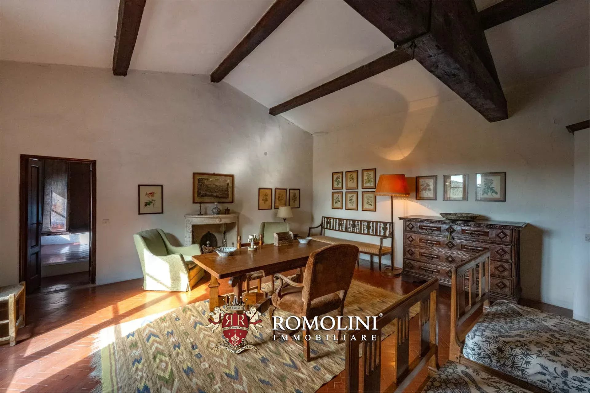 27 Bedroom Vineyard's Image 64