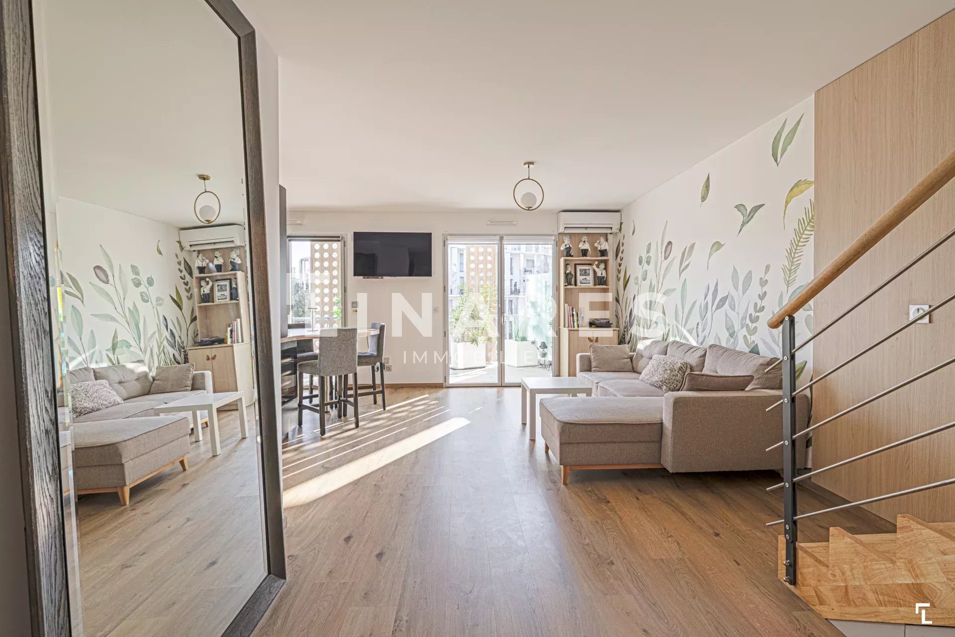 HOME SWEET HOME - T4 de 76m2 + Terrasse + Piscine rooftop + Parking - 13008 Sainte Anne