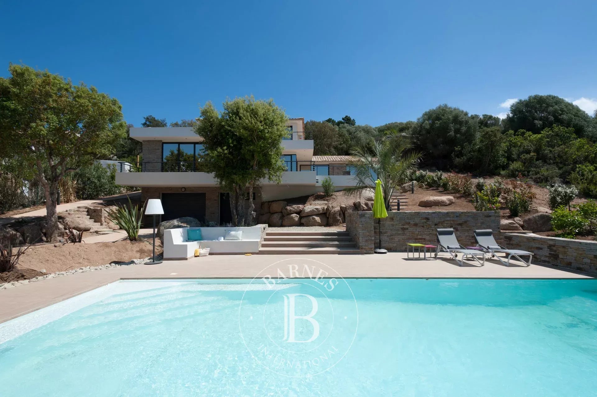 Villa Sainte-Lucie-de-Porto-Vecchio  -  ref 3819572 (picture 1)