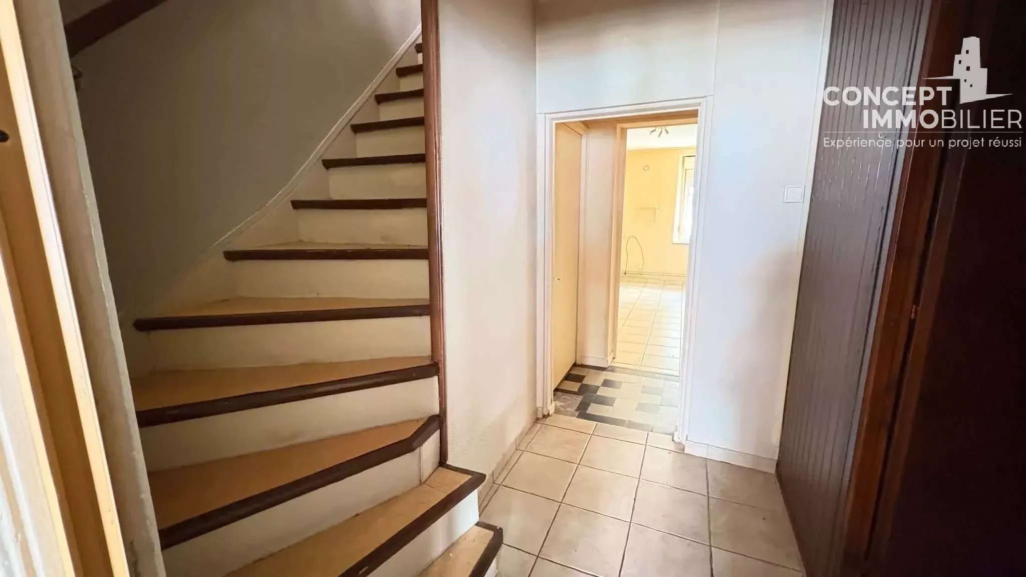 Maison de ville 122m² a vendre jardin et cave