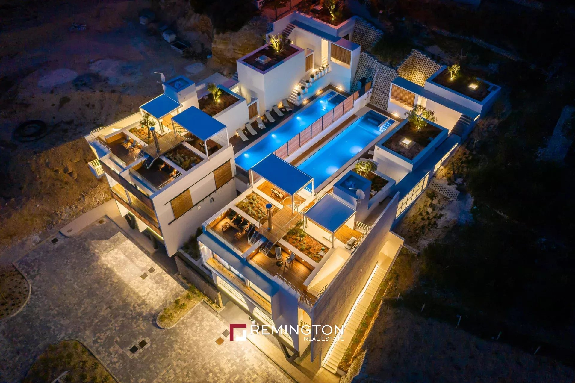 3 Bedroom Villa/Townhouse's Image 27