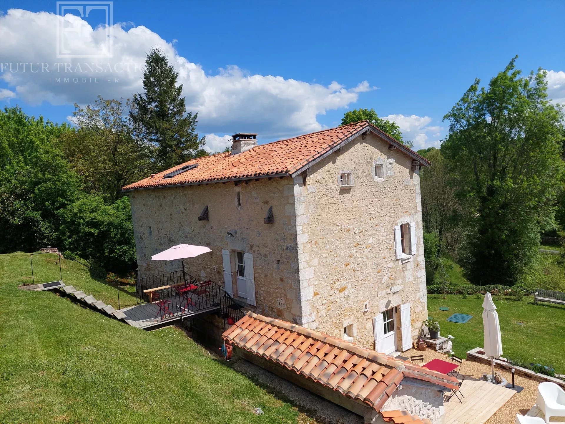 Agence immobilière de FUTUR TRANSACTIONS BRANTOME