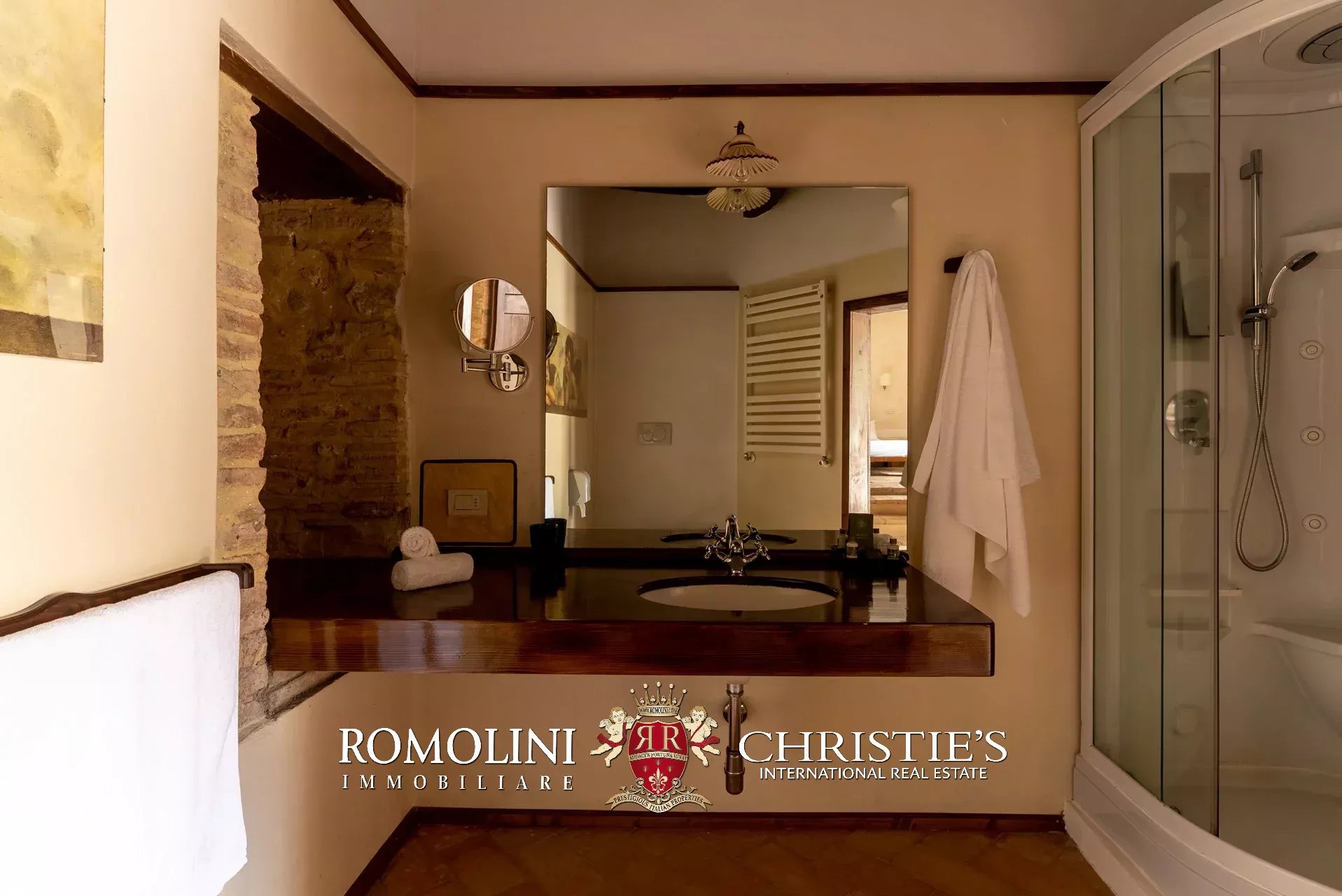 13 Bedroom Villa/Townhouse's Image 85