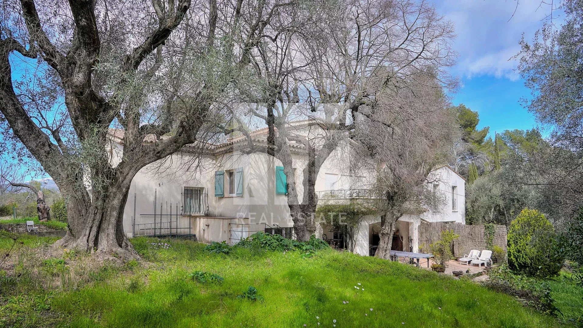 Agence immobilière de AEI REAL ESTATE