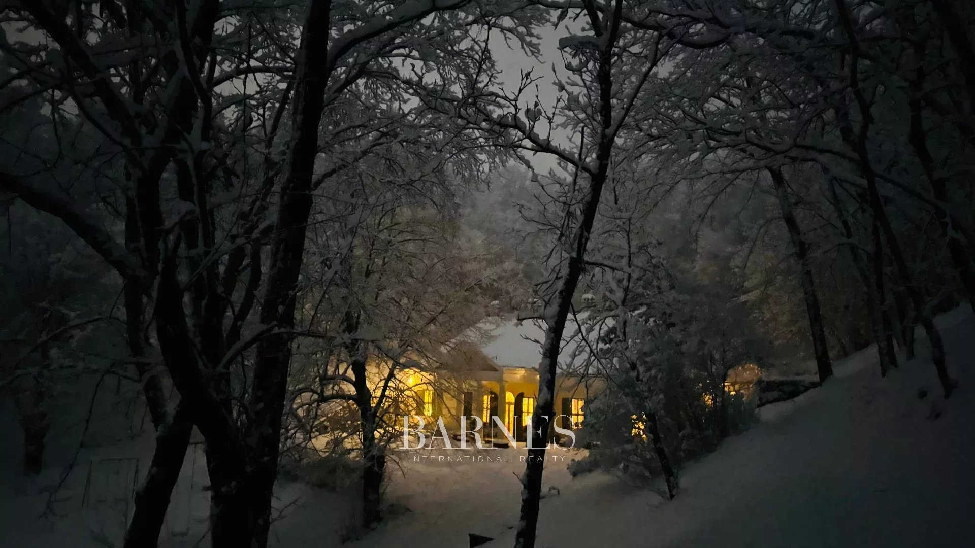 Konak Esztergom - picture 13