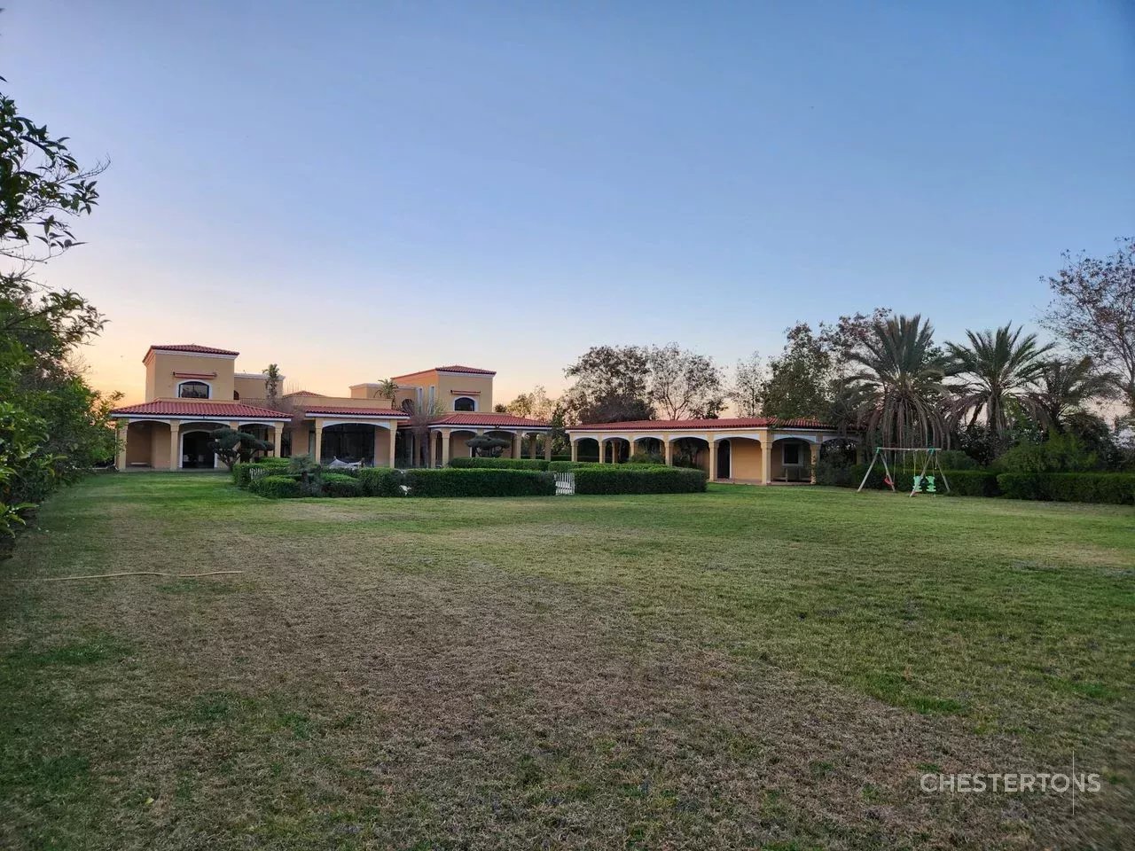 Image of Villa - 6 Bedrooms for Sale in Marrakech-Ménara-Marrakech-Morocco, Image 2