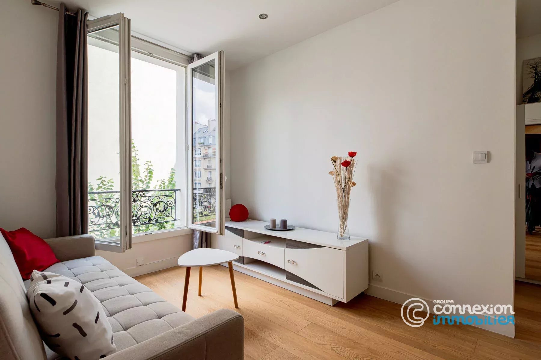 Sale Apartment Paris 10th