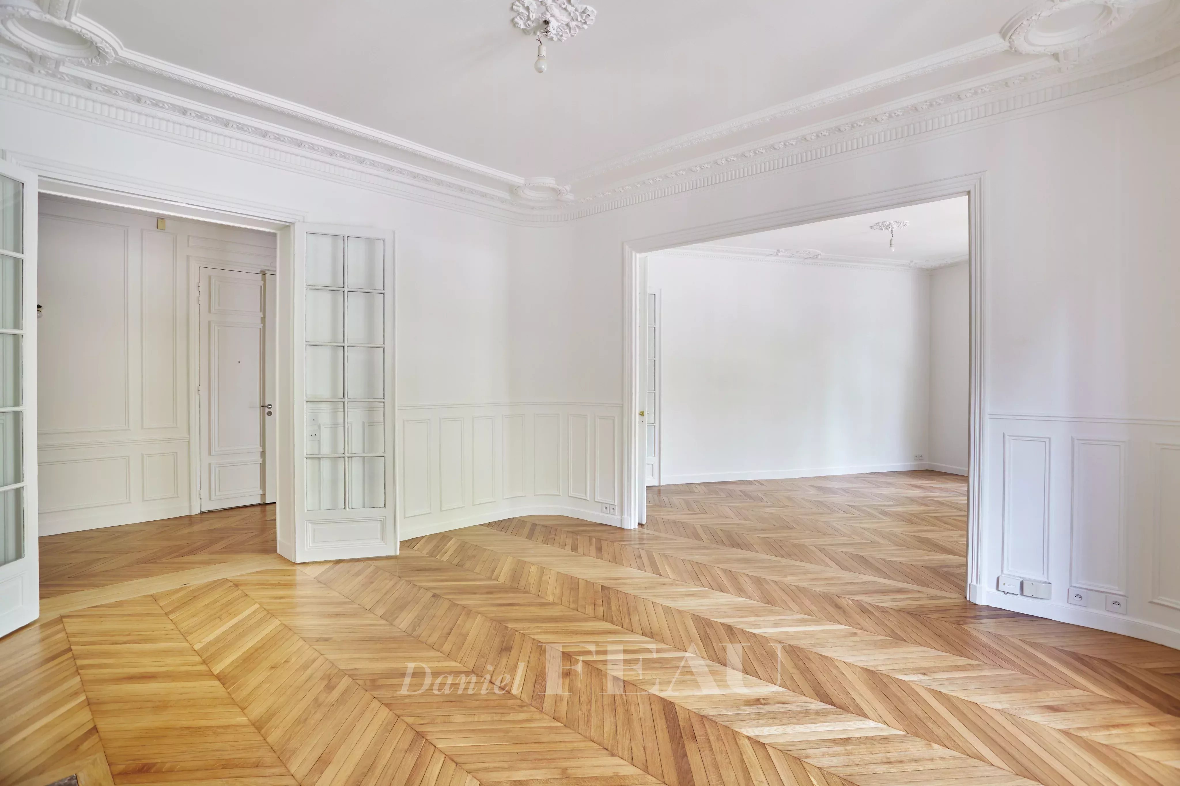 Location Appartement Paris 7ème