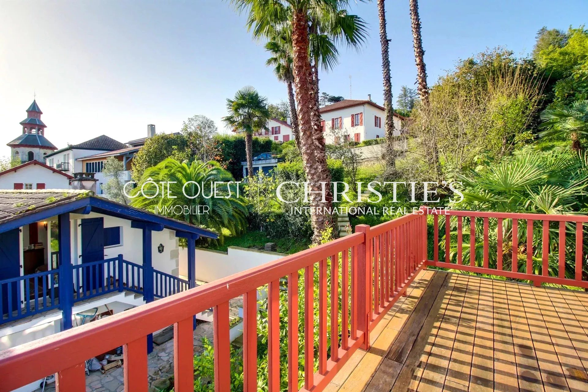 5 Bedroom Villa/Townhouse's Image 11