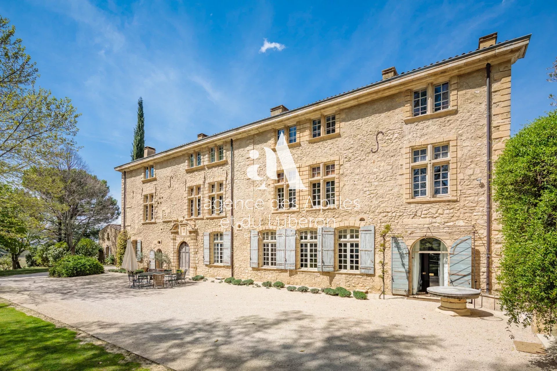 CHÂTEAU DES CÈDRES - Lourmarin et alentours - Luberon - 15 chambres - 32 personnes