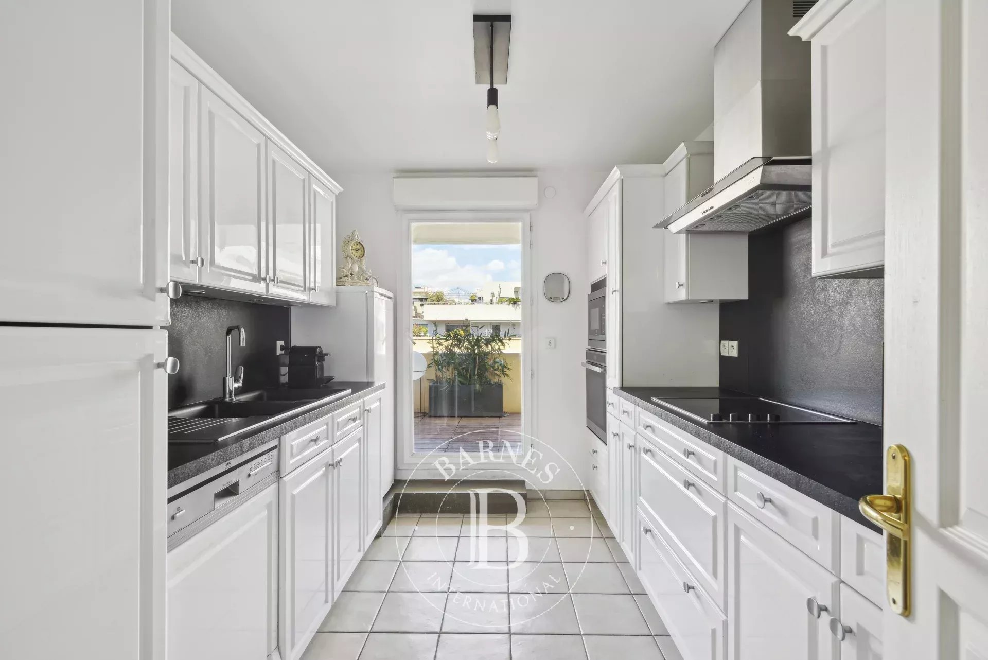 Daire Marseille 8ème - picture 11