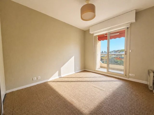 Nice Ouest – 2 pièces avec terrasse