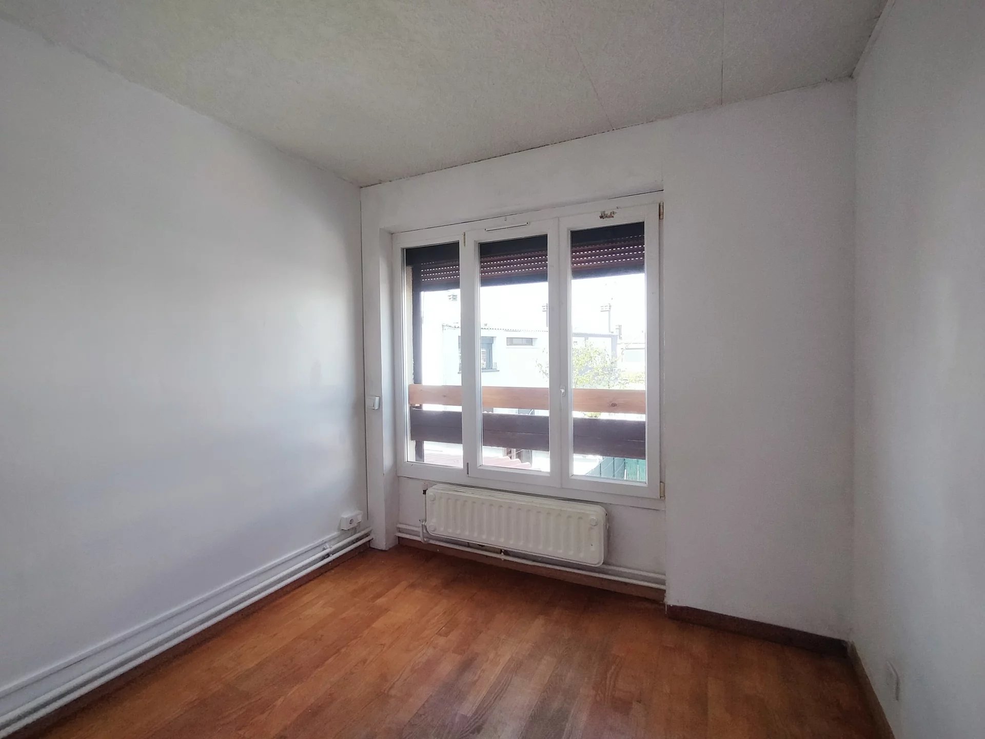 2681592 Location Meyzieu