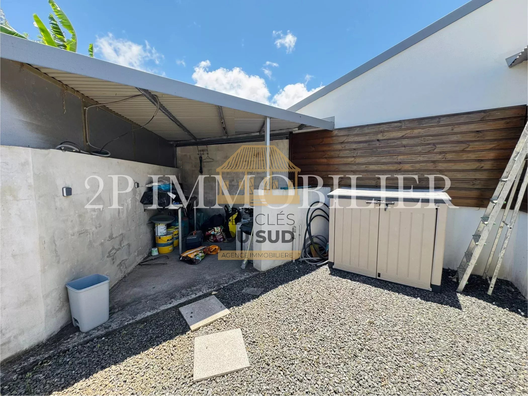 PETITE-ÎLE – MAISON F4 PLAIN-PIED AVEC VUE MER PANORAMIQUE – TERRAIN 600 M2 PISCINABLE