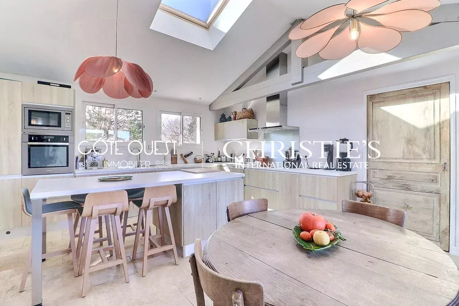4 Bedroom Villa/Townhouse's Image 7